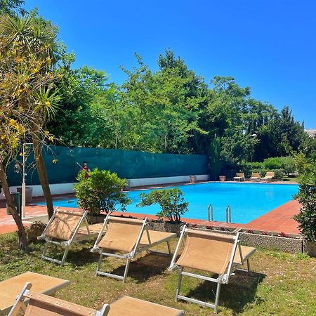 Modern Apartment 10 Min Vatican Parking&Pool Rome Buitenkant foto